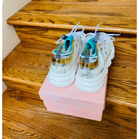 Cape Robbin Athena Marble Clear Sneakers 9 - Picture 7 of 10